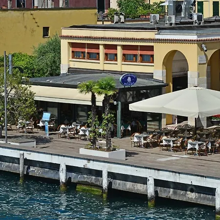 Al Veliero Gardone Riviera